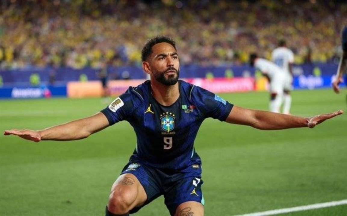 فيديو - فرحة برازيلية خاصة وتقليد بطلهما طفل