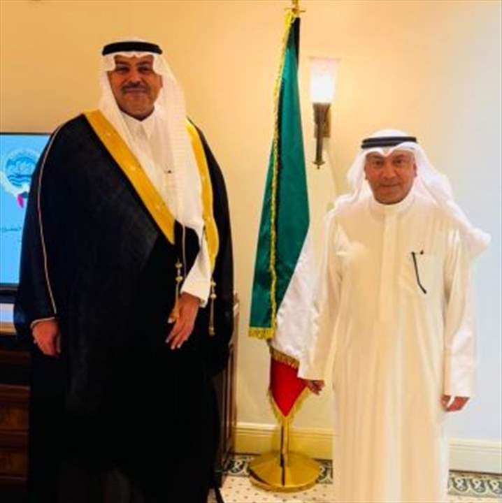 السفير السعودي والسفير الكويتي في بيروت يبحثان تعزيز التعاون المشترك