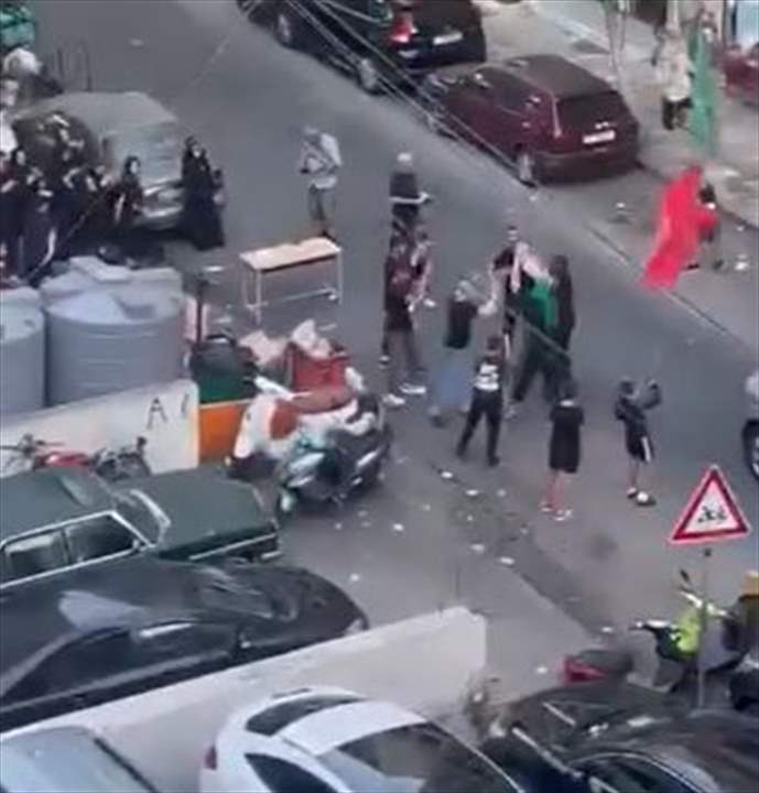 في وسط الطريق "لطميات" براس بيروت (شاهد الفيديو) 