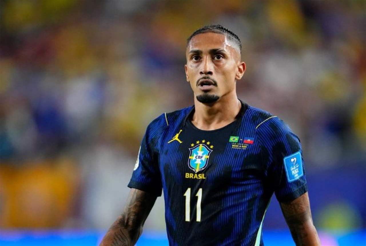 فصل جديد من الشائعات يطارد رافينيا 