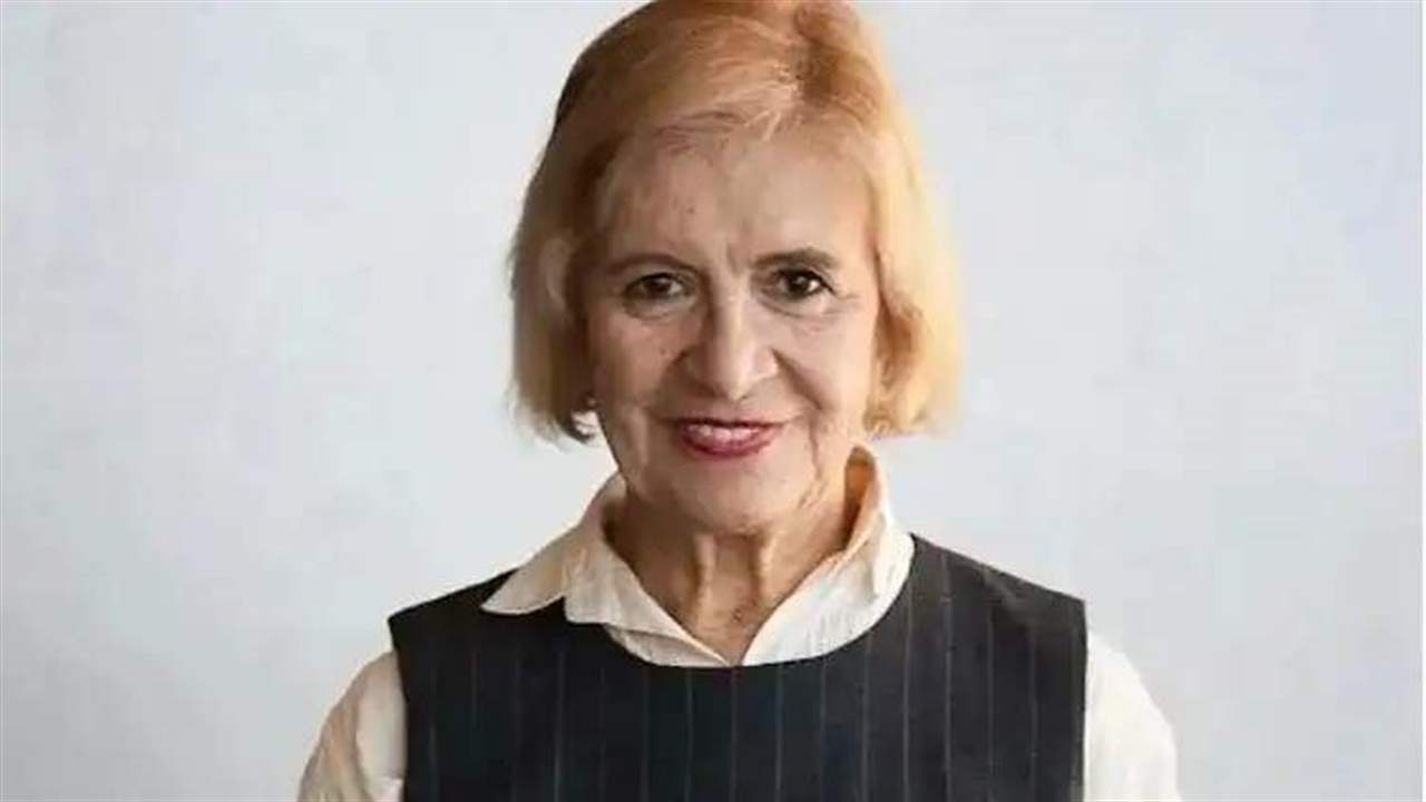 وفاة نجمة "يشيلجام" كاموران إينسليل بعد صراع مع المرض