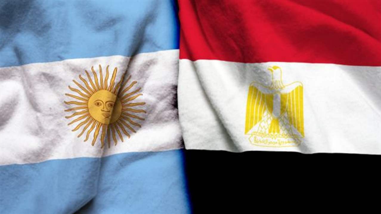 قبل المواجهة بين مصر والأرجنتين.. نجوم الفن يشعلون حماس الفراعنة