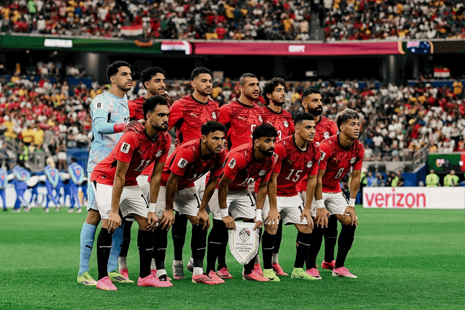 فيديو - رغم الخروج القاسي.. استقبال حافل لصلاح ومنتخب مصر 