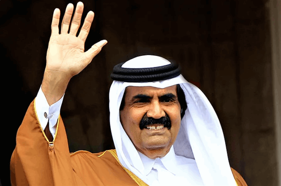 رؤساء الحكومة السابقون يقدمون التعازي بالأمير الوالد (صورة)