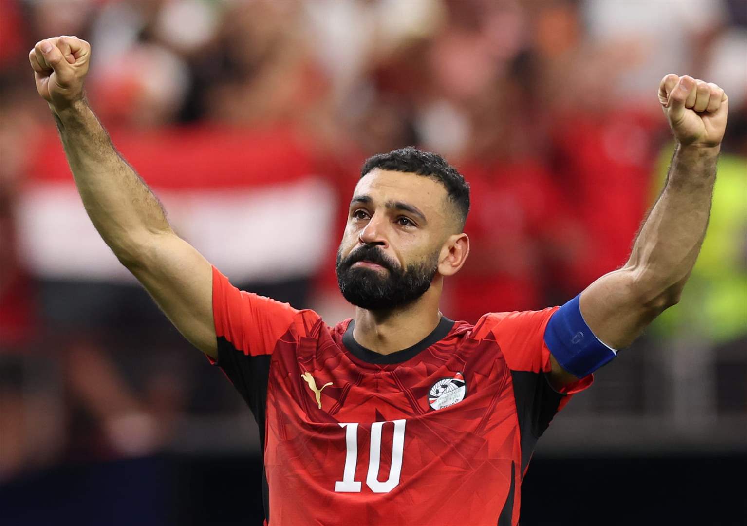 محمد صلاح يفجع بوفاة أقرب الناس اليه