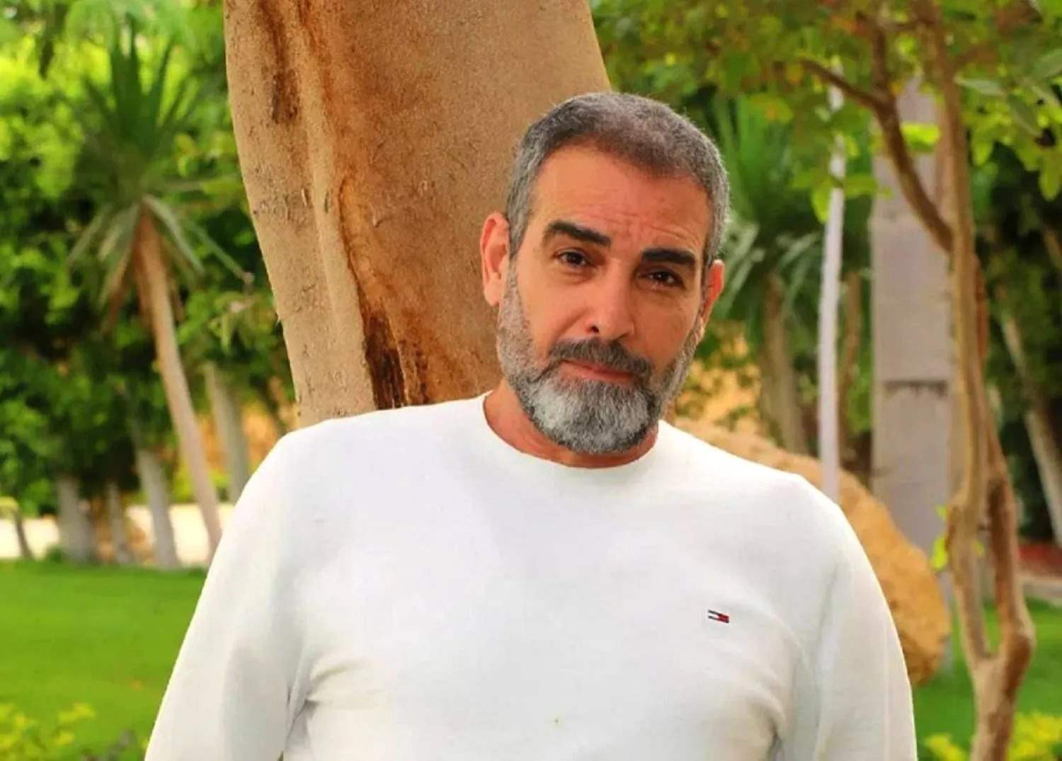 أول ظهور لـ أحمد عبد العزيز بعد جراحة في الأحبال الصوتية