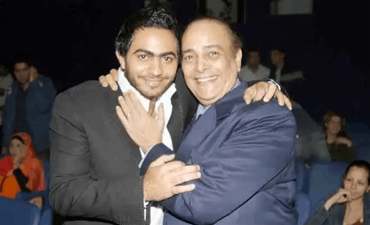 ما مصير حفلات تامر حسني بعد رحيل والده؟ 