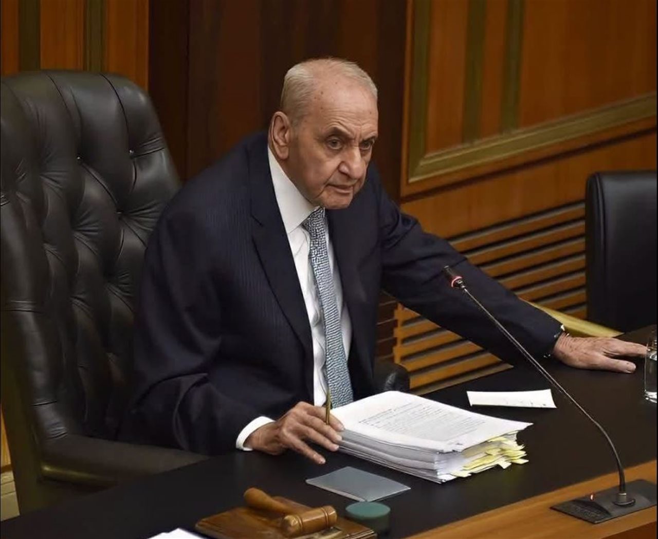 ‏بري: تواصلنا مع قائد الجيش والأجواء جيدة واتفقنا على ان ننفذ ما اتفقنا عليه امس