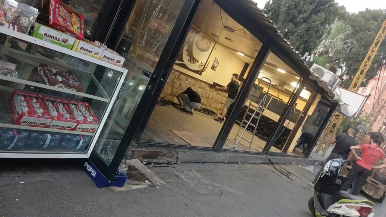 بعد سنوات من المخالفات.. بلدية بيروت تزيل التعديات في شاتيلا