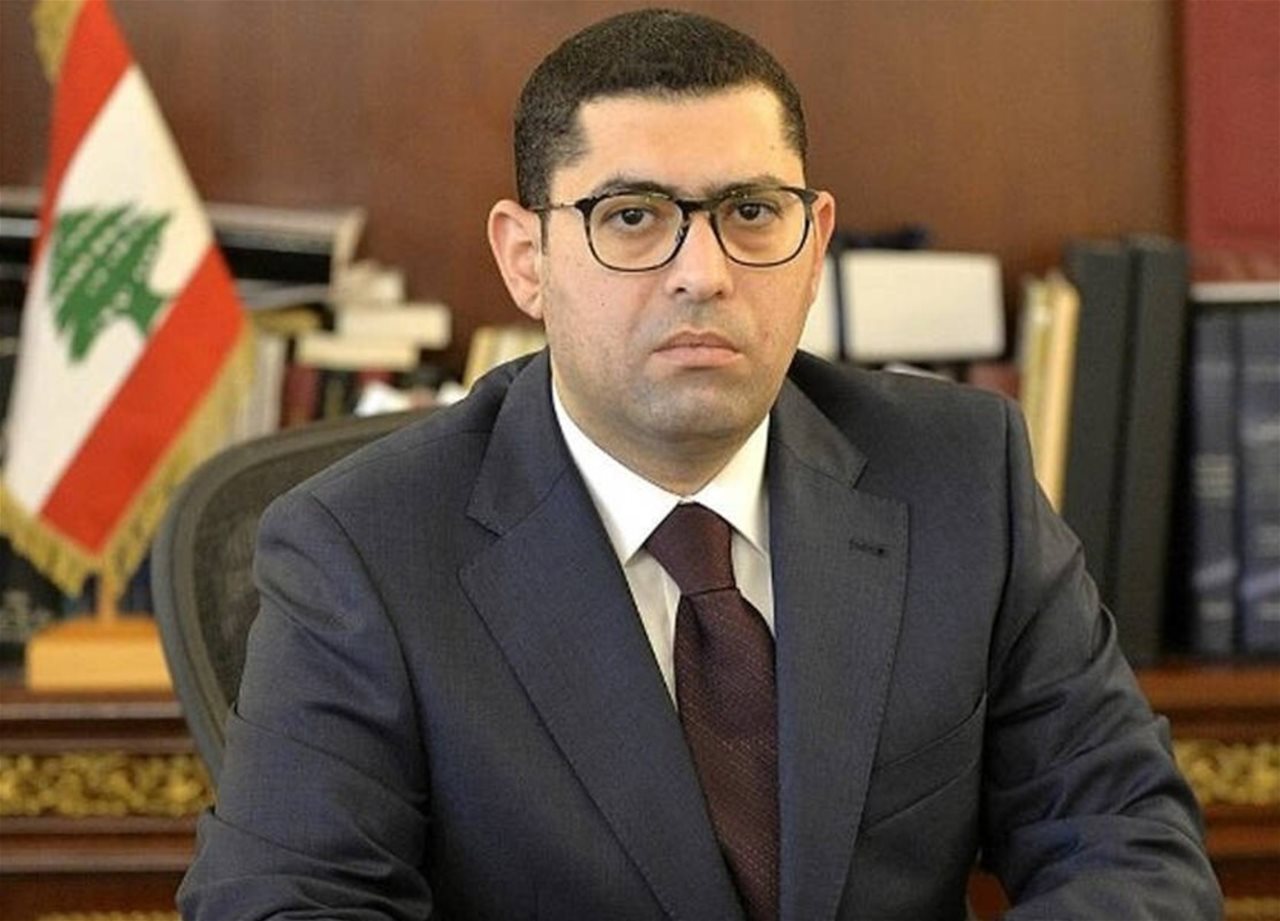 محافظ جبل لبنان القاضي محمد مكاوي للجديد: أصدرت قرارًا بإقفال 3 مزارع ملاصقة للمطار قبل الحرب الأخيرة وقد حصلت تدخلات من "مراجع سياسية" لعرقلة القرار