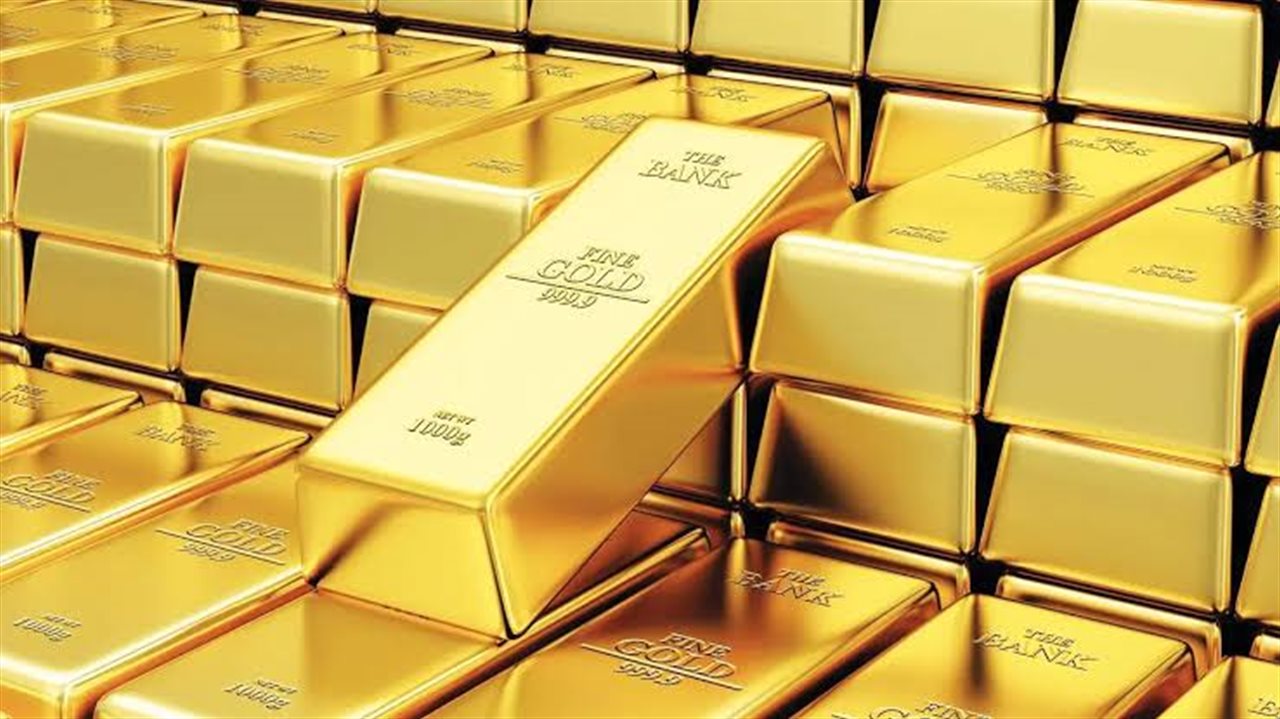 مع ترقّب المستثمرين.. كم بلغ سعر أونصة الذهب؟ 