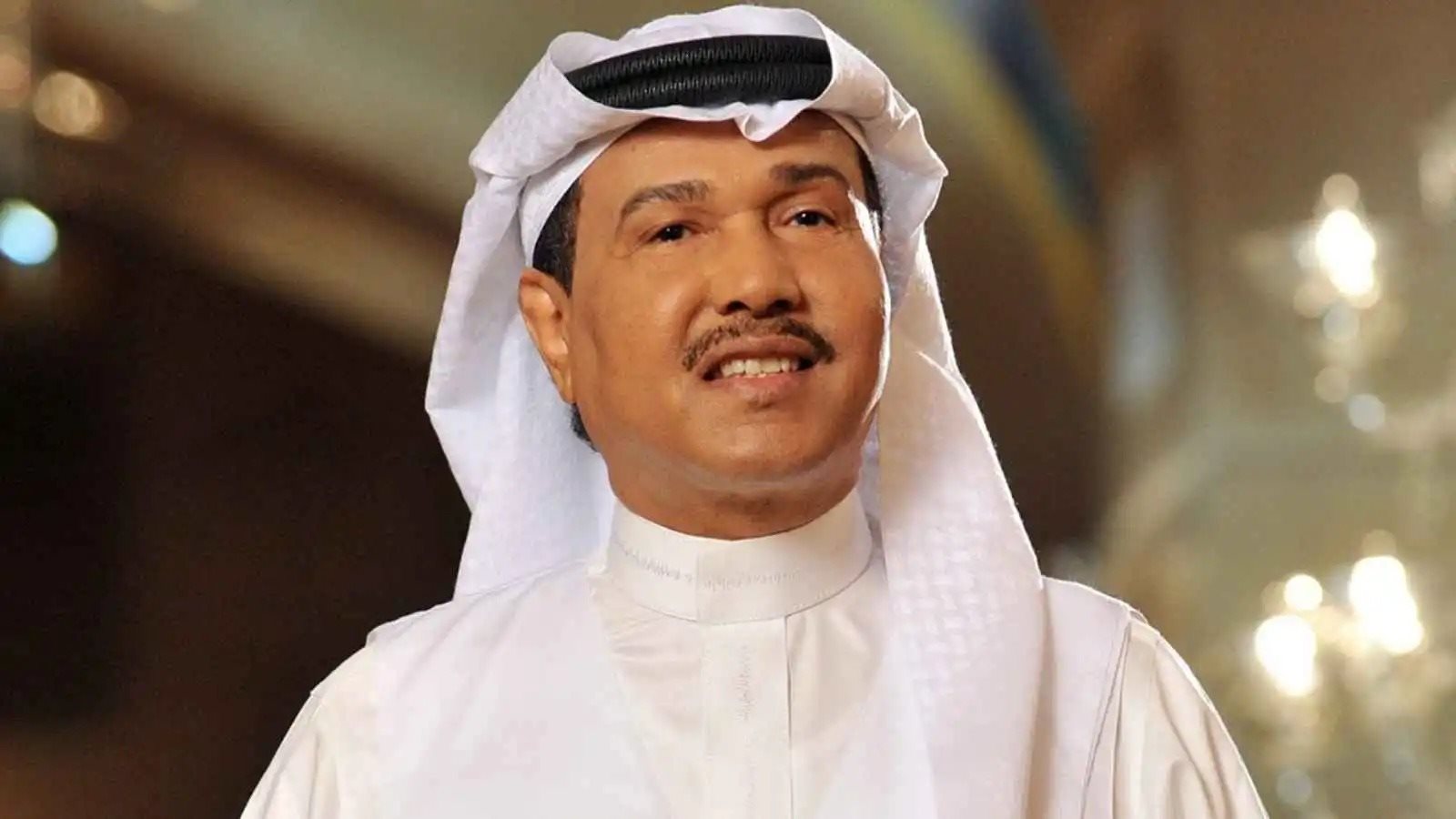 محمد عبده يقدم واجب العزاء لأسرة رفيق دربه الراحل عمر شلاح البركاتي