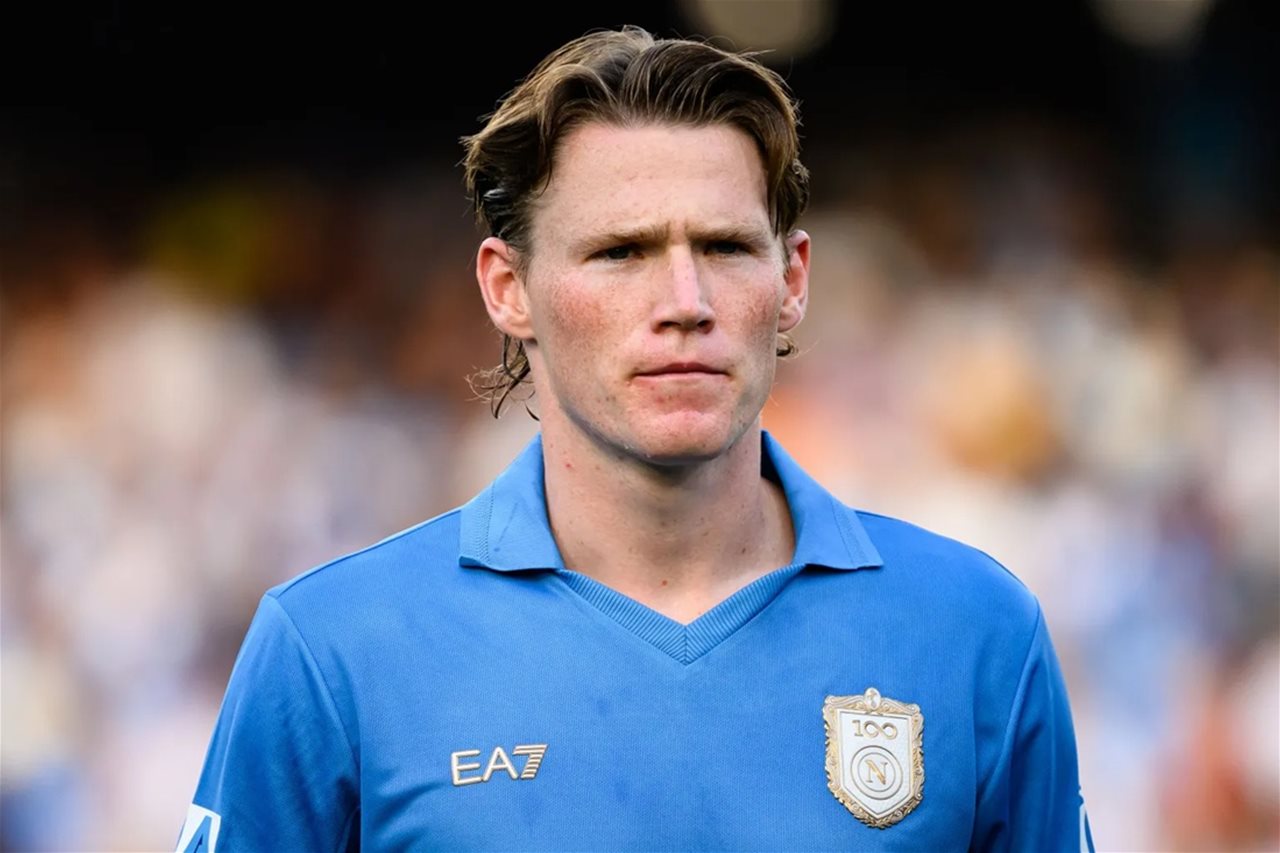 لاعب نابولي يخضع لعملية مفاجئة في القلب
