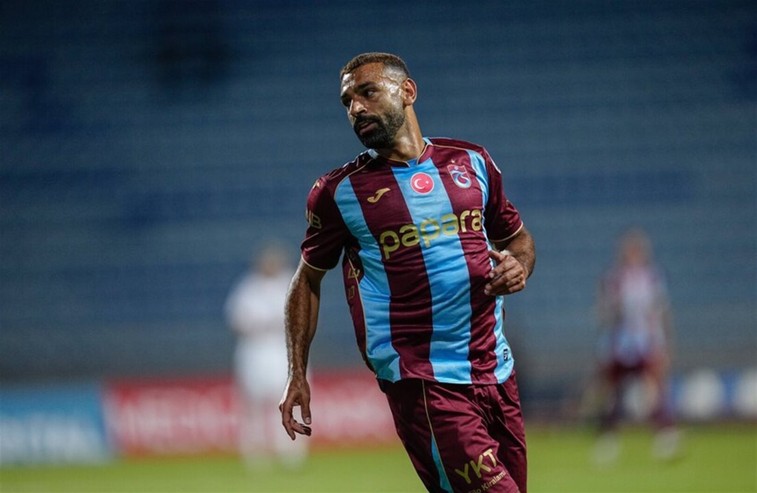 محمد صلاح يرزق بمولوده الثالث.. وهذا الاسم الذي اختاره له 