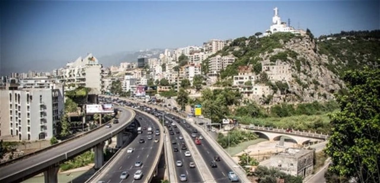 مفاجأة داخل سيارة في نهر إبراهيم.. ماذا ضبطت القوى الأمنية؟