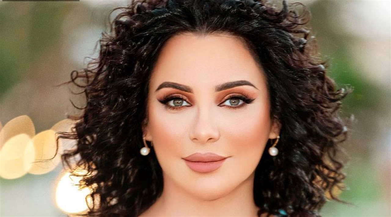 سلاف فواخرجي تدعم عودة أصالة إلى دمشق: "الوطن يتسع للجميع"