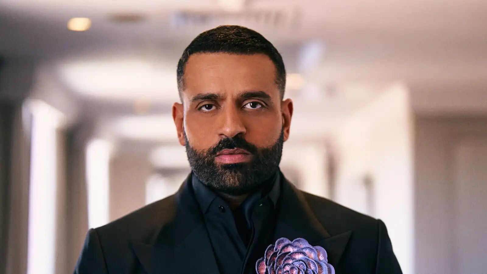 Actor Omar El Saeed Announces His Father’s Death, Receives Condolences From Stars