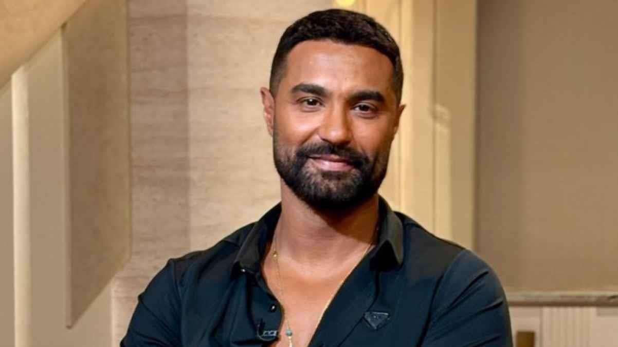 كريم فهمي يكشف تأثير ياسمين عبدالعزيز على مسيرته: "بعدها بقيت حاجة تانية"