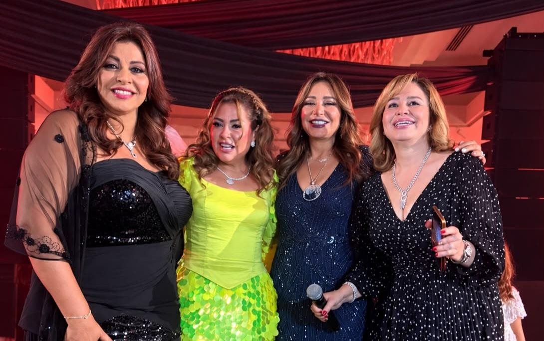 زفاف نجل صابرين يشعل الأجواء.. يحيى الفخراني بالعكاز ولبلبة على الطبلة