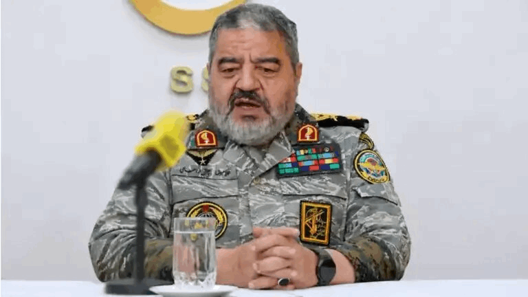 ساعات المسؤولين الإيرانيين.. ثغرة أمنية جديدة
