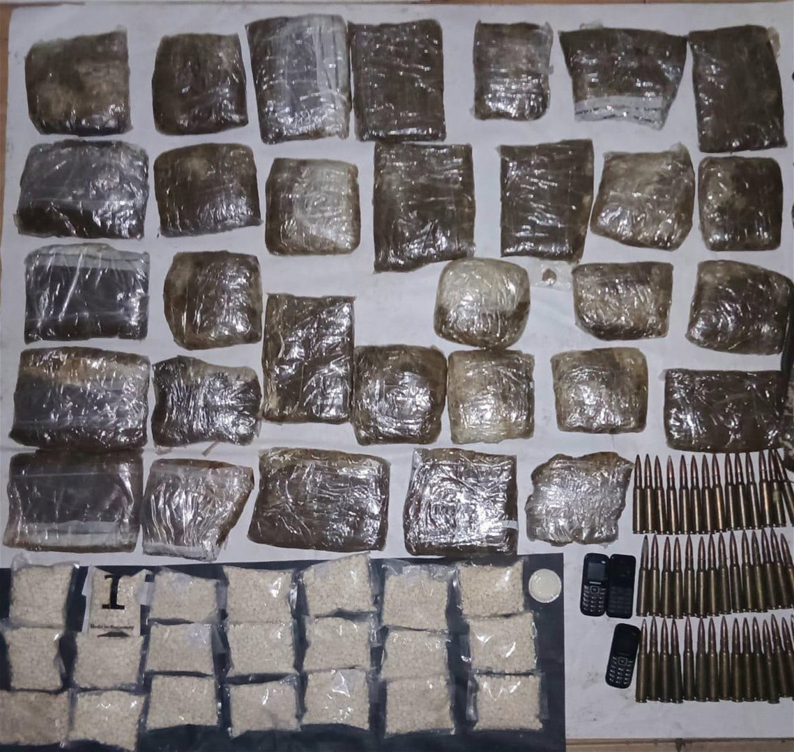 مداهمات في بعلبك.. ضبط آلاف حبوب الكبتاغون وإتلاف 14 خيمة ماريجوانا