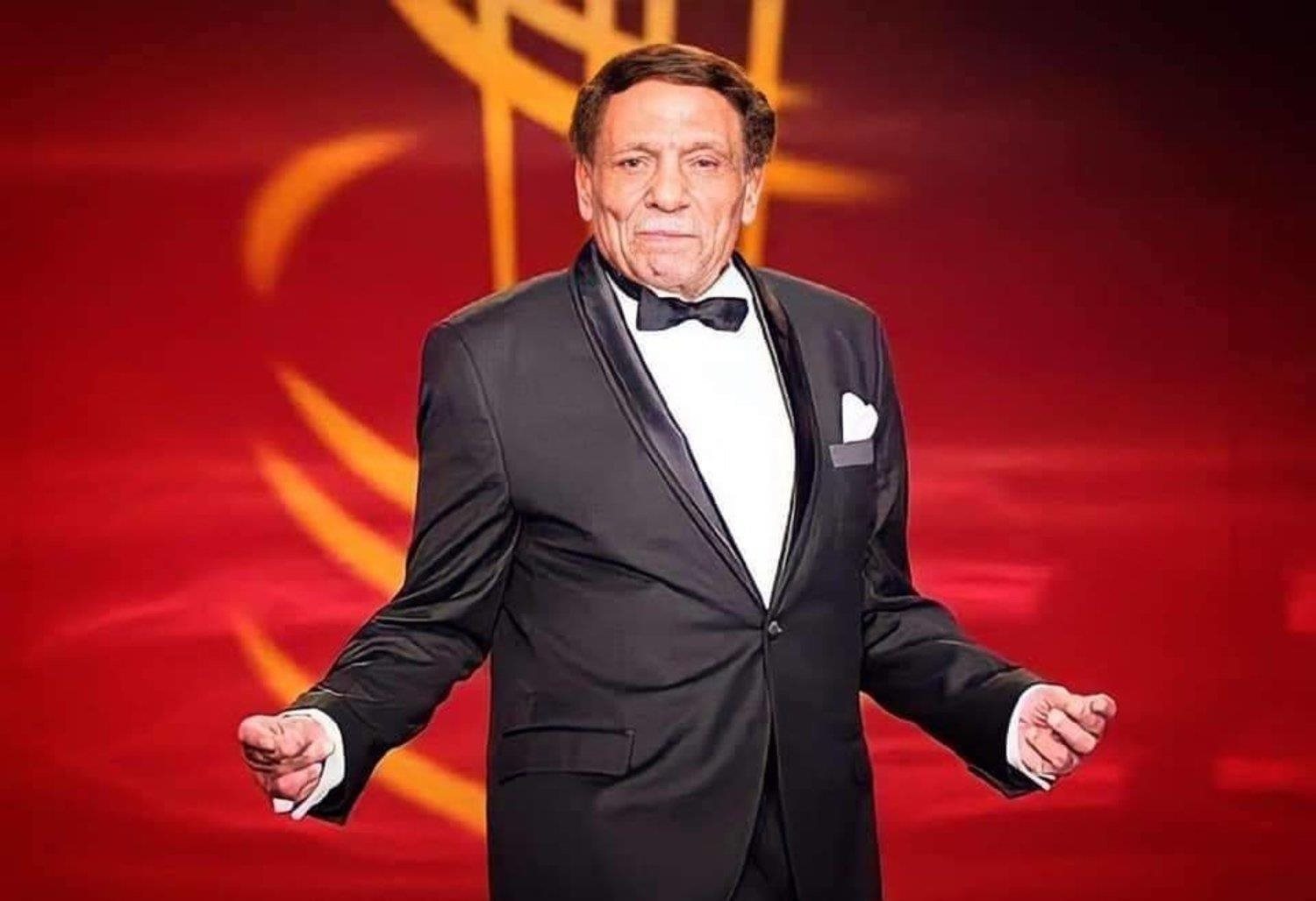 بعد ضجة أحدث ظهور لـ عادل إمام .. نجله رامي يكشف مفاجأة بشأن الصورة المتداولة