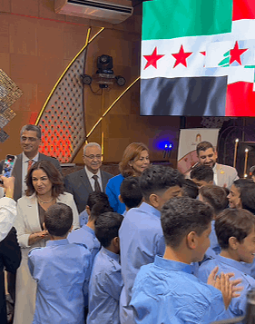 على أنغام "إنت سوري حر".. فرحة لبنانية سورية (شاهد الفيديو)