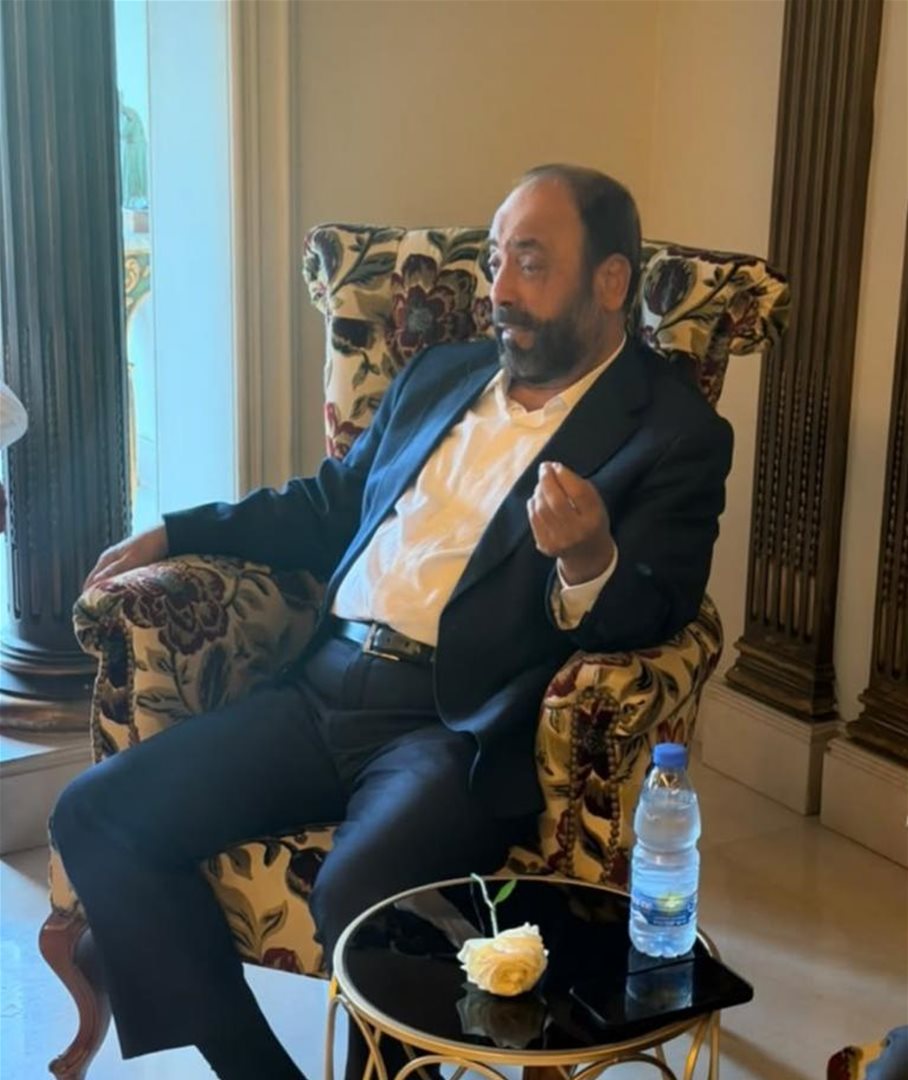 الصورة الأولى للشيخ خلدون عريمط بعد خروجه من السجن 