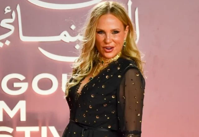  شيرين رضا تردّ بحدّة على منتقدي إطلالتها في مهرجان الجونة: “هو حد بيصرف عليا؟”