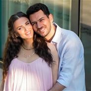 مراد يلدريم وإيمان الباني ينتظران مولودهما الثاني