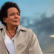 محمد منير يسافر إلى ألمانيا بعد أزمة صحية.. ماذا كشفت الفحوصات؟