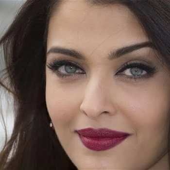 أيشواريا راي تتألق بفستان من تصميم سوري في عرض لوريال باريس