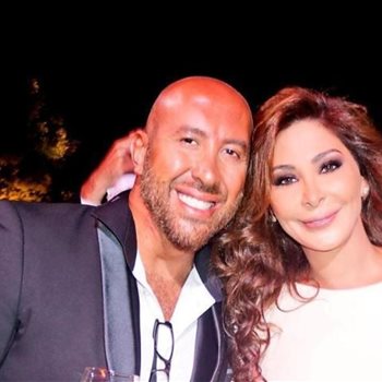 إليسا تحتفل بعيد ميلاد صديقها المقرّب وديع النجار في شوارع بيروت
