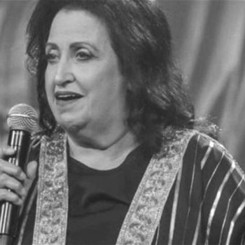 حزن ودموع في وداع آمال البكوش.. مشاهد مؤثرة من جنازتها