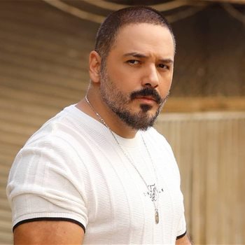 رامي عياش يشعل الأجواء في قبرص بحفل جماهيري مميز