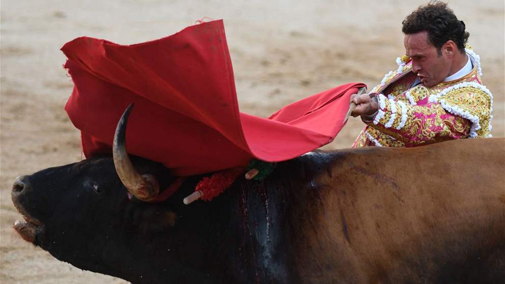 مصابون بسبب تدافع الثيران في مهرجان بإسبانيا