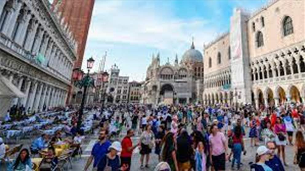 آلاف السياح عالقون في إيطاليا وبلجيكا 