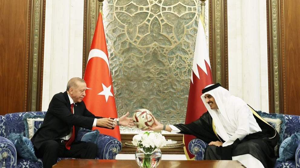 كرة المونديال موّقعة من ميسي هدية الامير لأردوغان