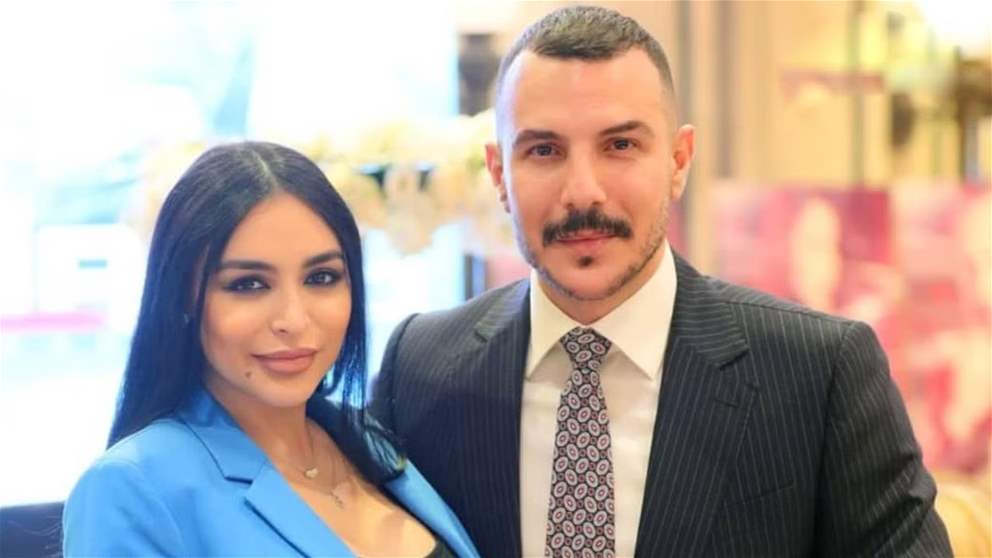قبلة جريئة بين باسل خياط وزوجته ناهد زيدان على متن اليخت يوم ميلاده