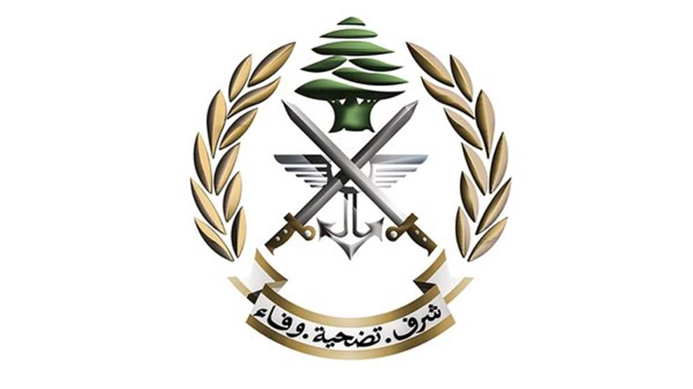 دورية للعدو أطلقت قنابل دخانية نحو دورية للجيش اللبناني في منطقة بسطرة-الجنوب و الجيش بيرد 