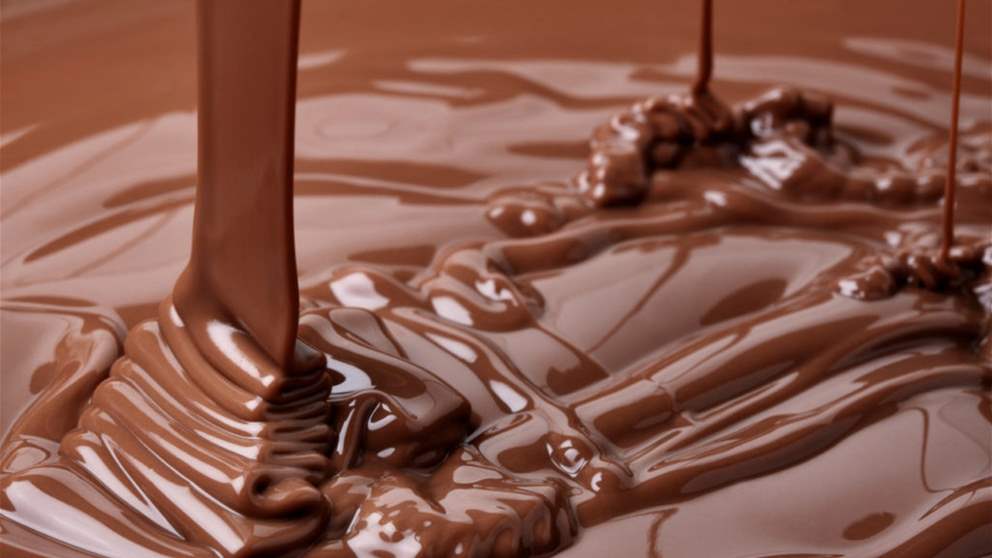 سحب شوكولاتة شهيرة من الأسواق.. تحتوي على "الزجاج" 
