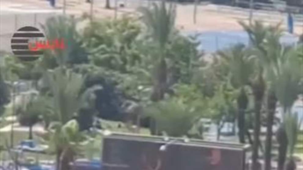 بالفيديو - اختراق سيبراني لشاشات إعلان تابعة للكيان الاسرائيلي في شوارع مستوطنة "حولون"