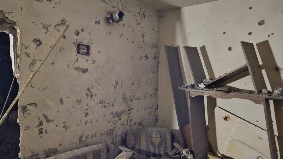 بالصور - الأضرار التى حلت بالمنزل الذي استهدفه جيش العدو في شبعا 