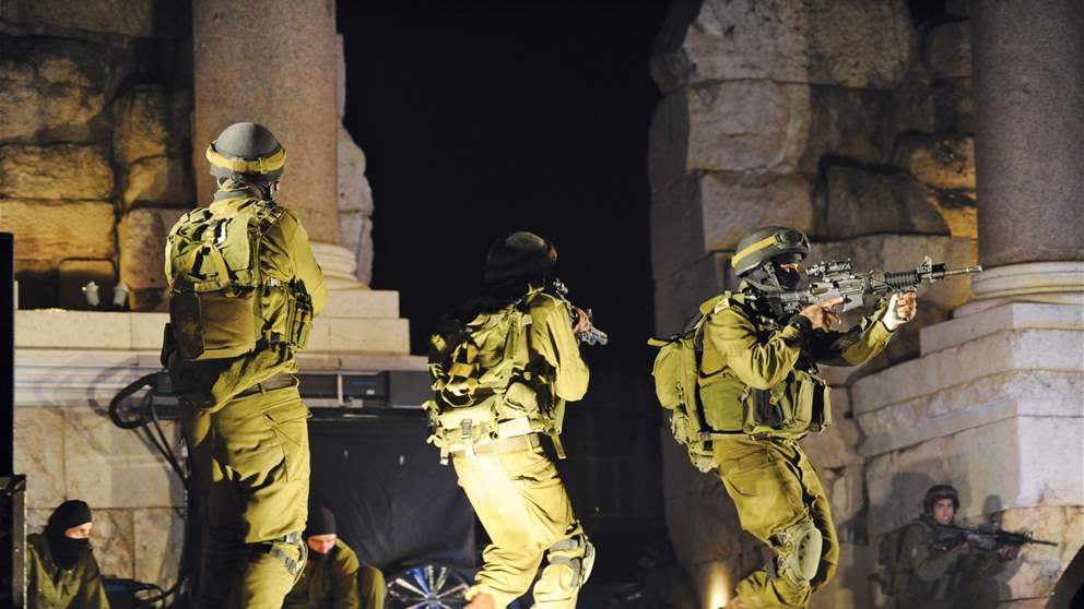 "من بينهم أسرى سابقين".. قوات الإحتلال تعتقل 60 فلسطينياً في الضفة الغربية