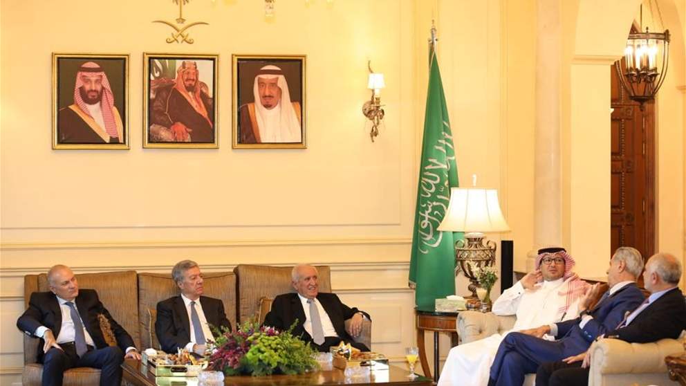 بالصور - السفير بخاري يستقبل وفد مجلس الأعمال اللبناني - السعودي 