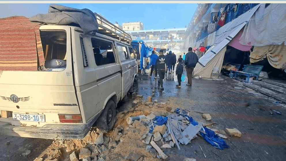 العدو الاسرائيلي استهدف مدرسة للنازحين في بيت لاهيا شمال القطاع 