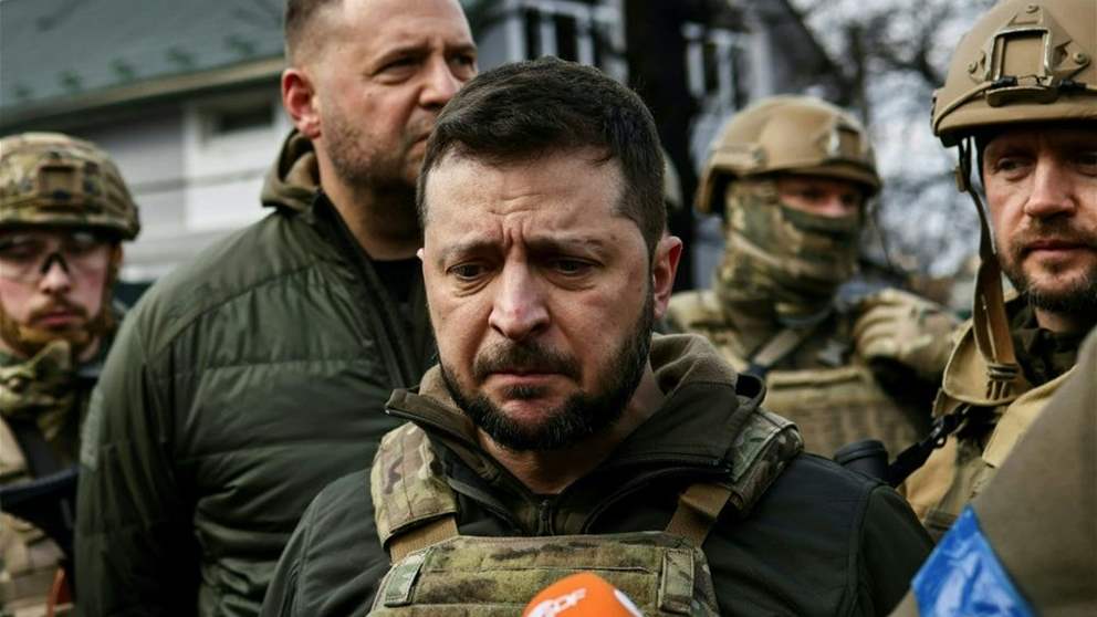 صحيفة أوكرانية تكشف تفاصيل خطيرة للصراع بين زيلينسكي ووزير دفاعه 