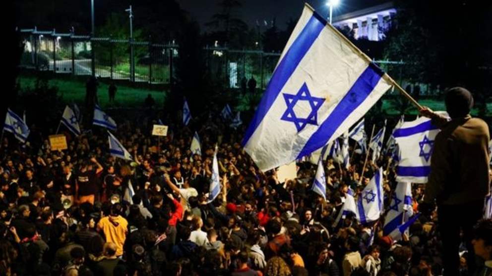 عائلات المحتجزين الإسرائيليين على الأرض... تظاهرات تل ابيب مستمرة! 