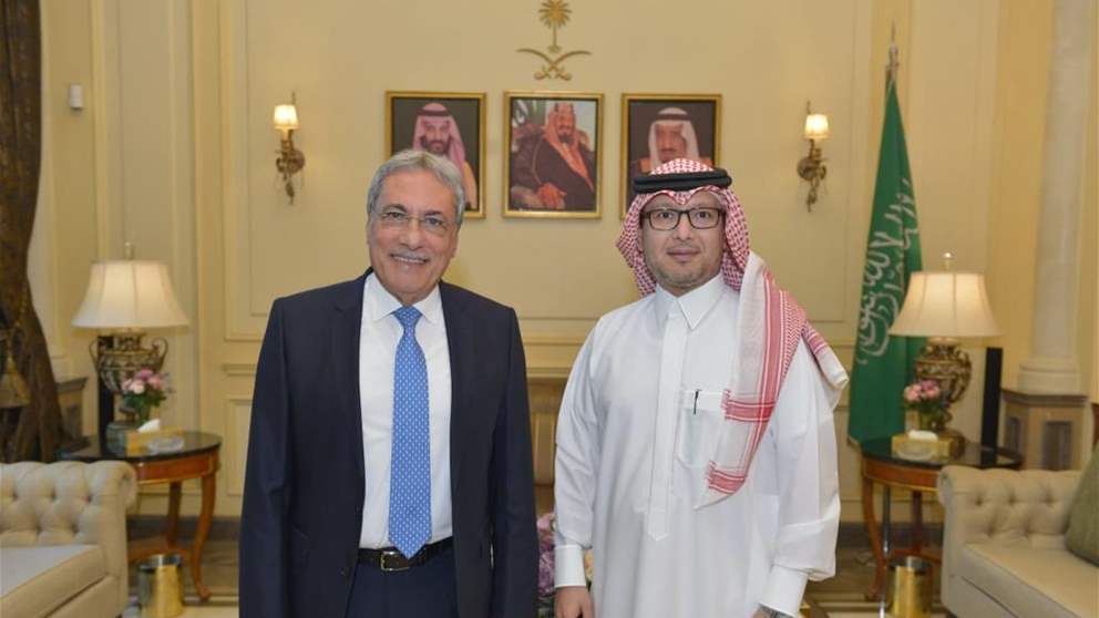 سفير السعودية لدى لبنان يستقبل وزير العدل في حكومة تصريف الأعمال.. وهذا ما تم عرضه