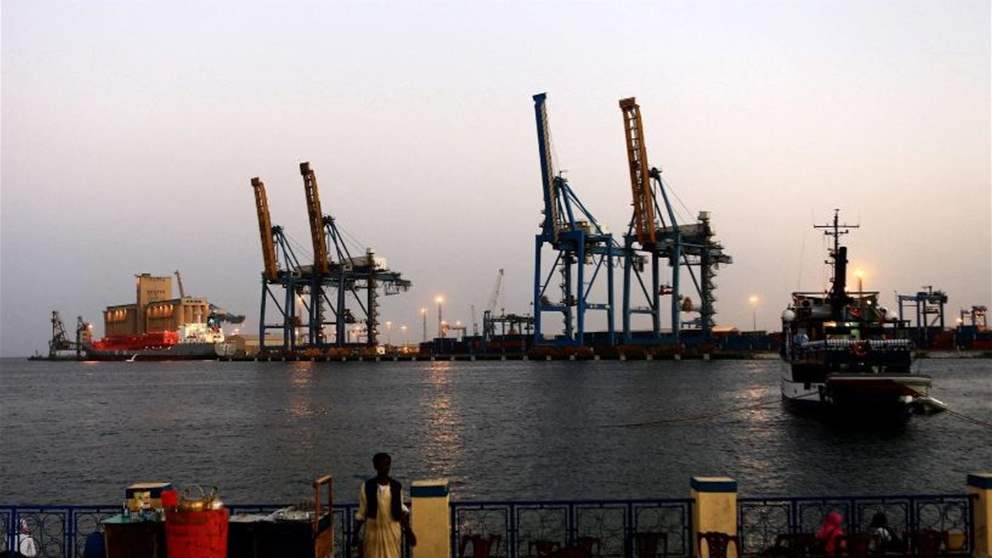 البيت الأبيض: إيران متورطة بشكل كبير في التخطيط للعمليات ضد السفن التجارية في البحر الأحمر 